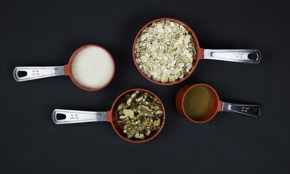 Granola aus der Pfanne Zutaten