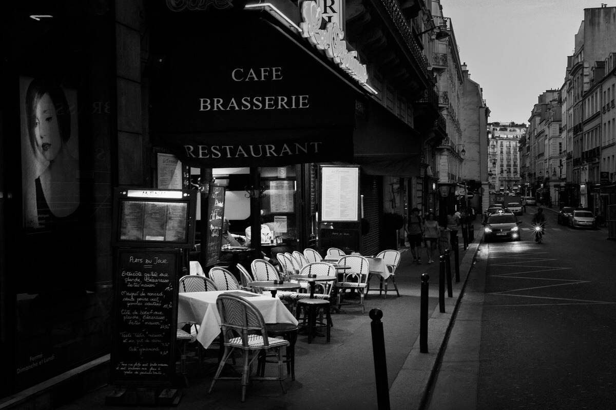 Paris Cafe
