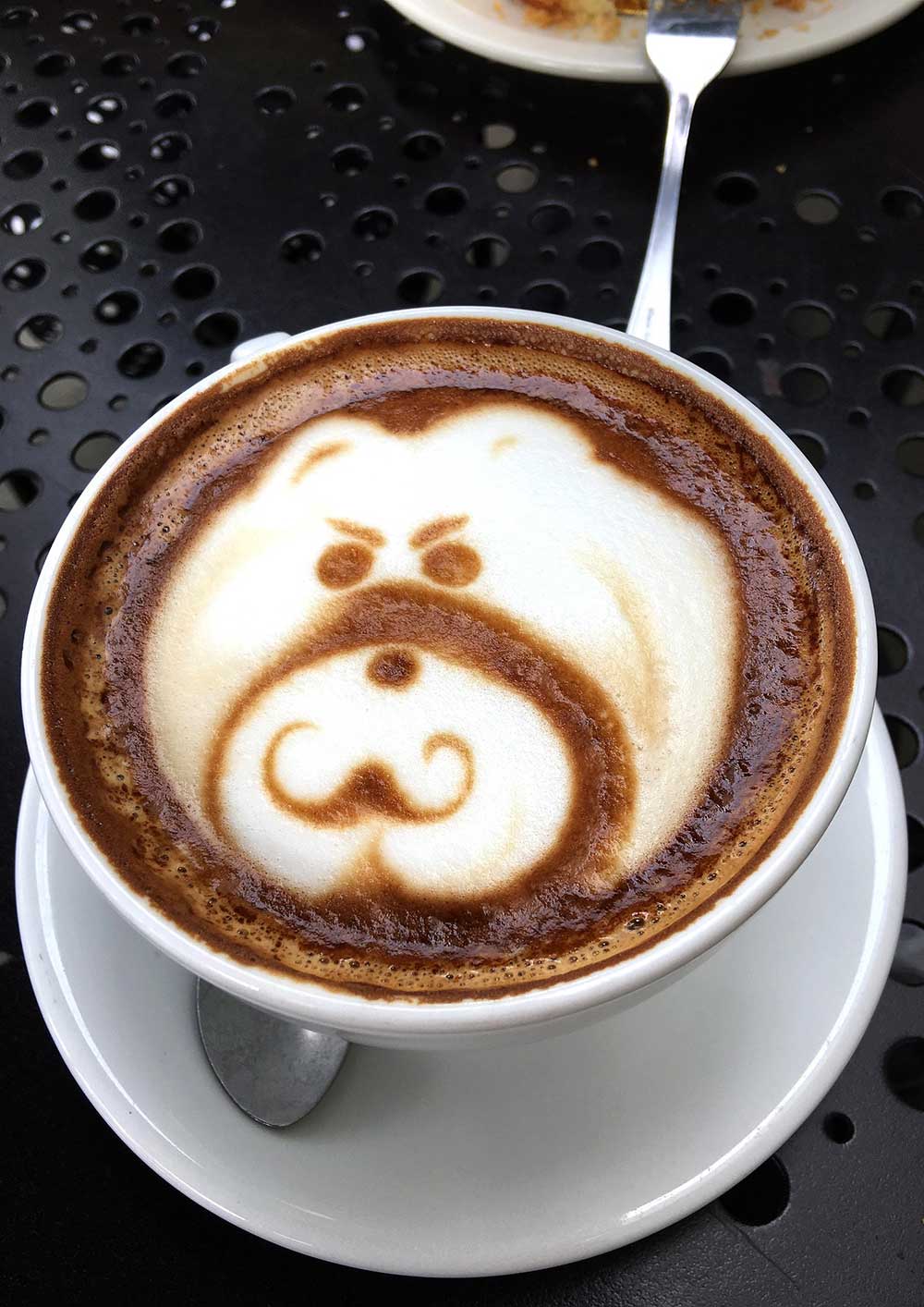 Tasse Kaffee mit Muster